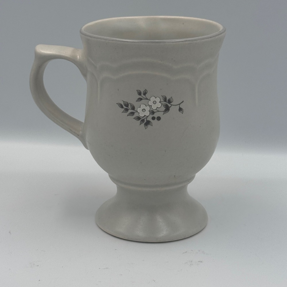 Vintage Cream Footed‎ Stoneware Mug Floral Scalloped Pedestal Coffee Cup